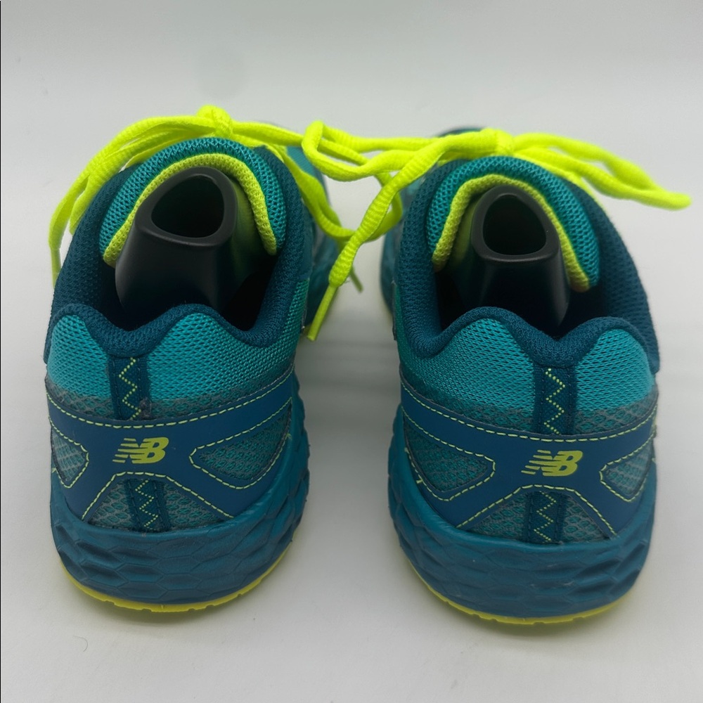 NEW BALANCE Fresh Foam Hierro Trail WTHIERT Teal Green Shoes Women's Size 7.5 - Picture 10 of 16